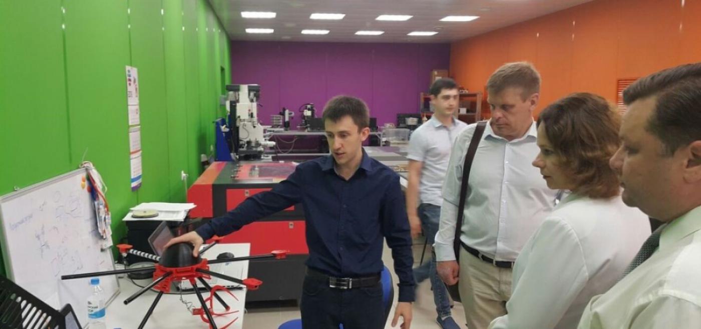 Изучаем опыт работы коллег и Новосибирска